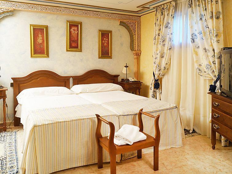 Villa With Private Pool,Near The Beach , Bbq, Wifi Malaga Exterior photo