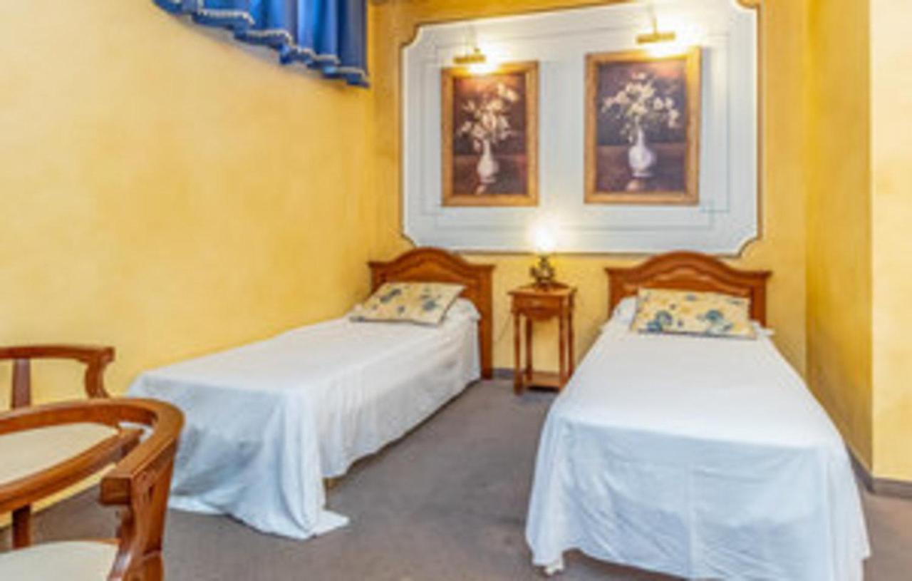 Villa With Private Pool,Near The Beach , Bbq, Wifi Malaga Exterior photo